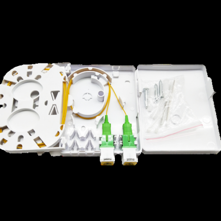 Kit Roseta óptica 2 puertos con bandeja (Premium) + Pigtail G657A2 SC/APC 1,5m – ø 0,9mm | Amarillo + Etiqueta identificativa + protector de empalme 45mm+ Adaptador tapón antipolvo con bisagra sin soporte H/H – SC/APC (verde – gris) Instalado