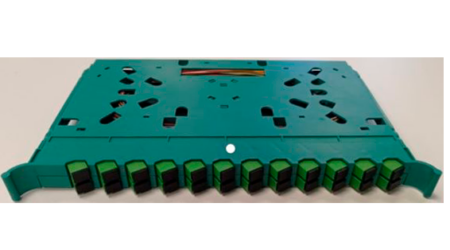 Bandeja para ODF 1296/528/264 de 24 fusiones (pigtails y adaptadores instalados)